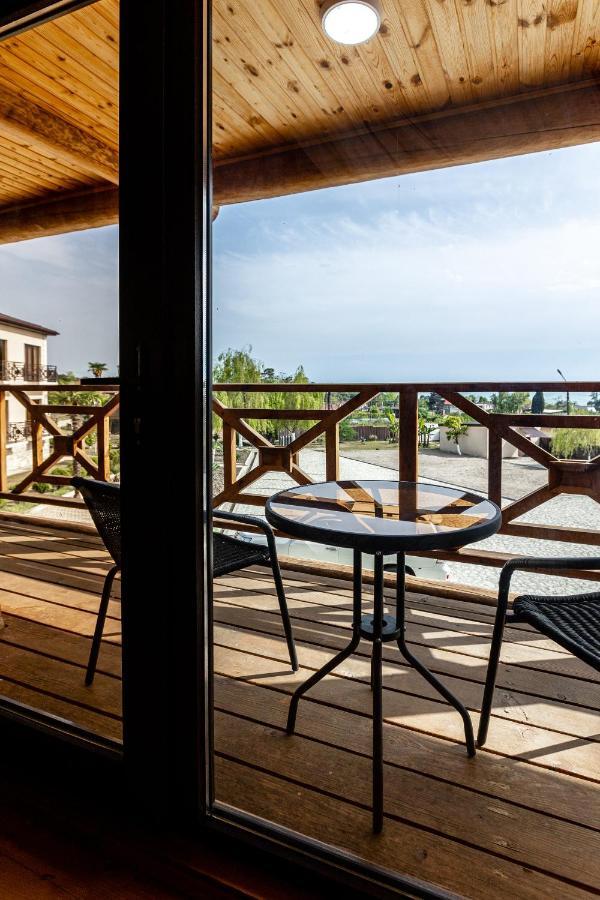 Hotel Paradise Sukhumi Exterior photo