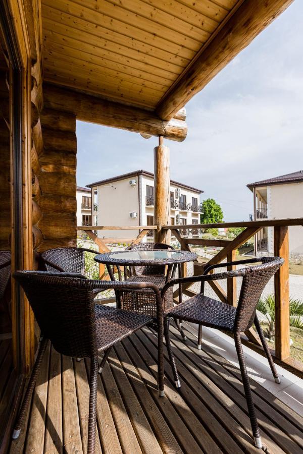 Hotel Paradise Sukhumi Exterior photo